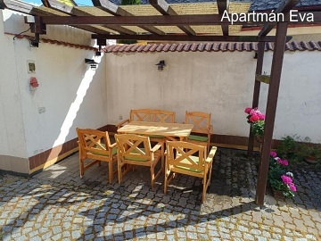 Apartmánová chalupa s bazénem - CHKO Broumovsko