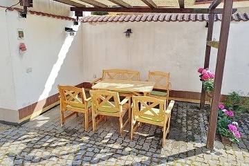 Rekrea�n� d�m s baz�nem - Rtyn� v Podkrkono��