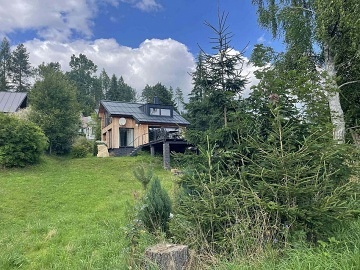 Chata a koupac rybnk - ern hora - Jansk Lzn