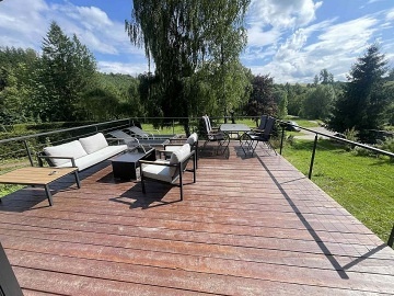 Chata a koupac rybnk - ern hora - Jansk Lzn