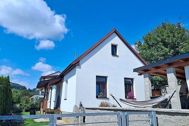 Chalupa CHKO Bílé Karpaty - Luhačovická přehrada