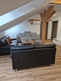 Rekrean dm s vivkou - Svat kopeek - CHKO Plava