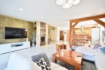 Rekrean dm s vivkou - Svat kopeek - CHKO Plava