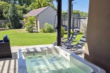 Rekrean dm s vivkou - Svat kopeek - CHKO Plava