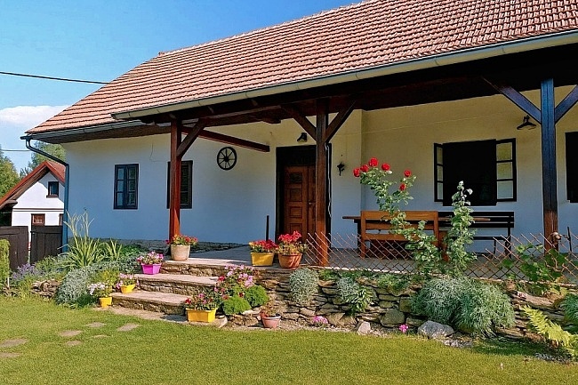 Chalupa s bazénem - Olešnice - Vysočina