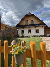 Chalupa u lesa - rsk vrchy - Nov Msto na Morav