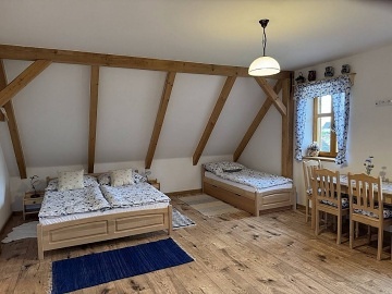 Chalupa u lesa - rsk vrchy - Nov Msto na Morav