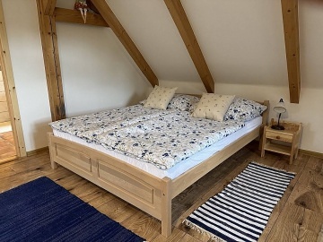 Chalupa u lesa - rsk vrchy - Nov Msto na Morav