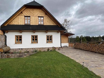 Chalupa u lesa - rsk vrchy - Nov Msto na Morav