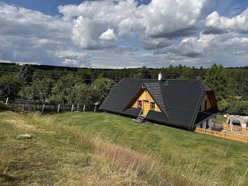 Chalupa u lesa - rsk vrchy - Nov Msto na Morav