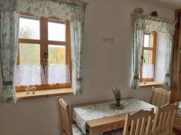 Chalupa u lesa - rsk vrchy - Nov Msto na Morav