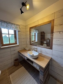 Chalupa u lesa - rsk vrchy - Nov Msto na Morav