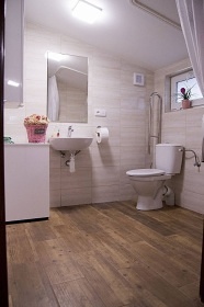 Chata jin Morava - Lun lesy - Beclav