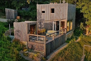 Wellness chata - Glamping s výhledem - hrad Lipnice