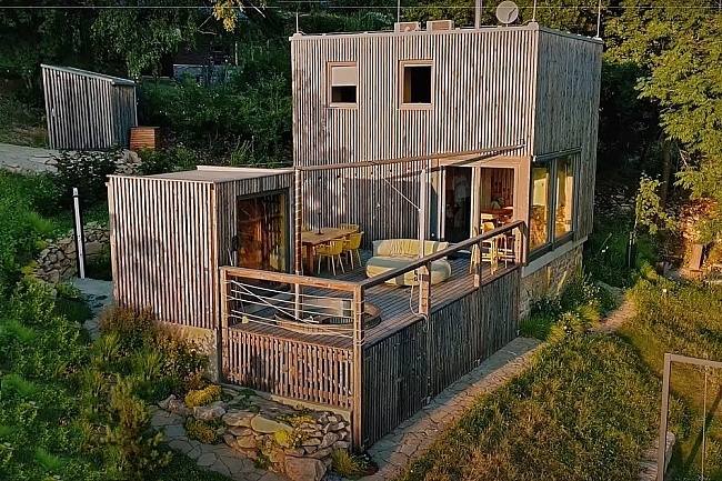 Wellness chata - Glamping s výhledem - hrad Lipnice