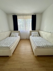 Chata s v��ivkou - Lednicko-valtick� are�l - P�lava