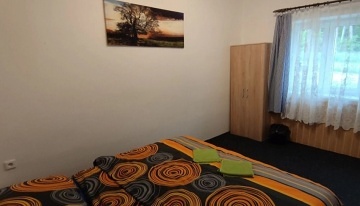 Chalupa u p�ehrady Nov� Ml�ny - Pavlov - CHKO P�lava