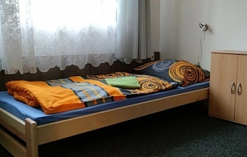 Chalupa u p�ehrady Nov� Ml�ny - Pavlov - CHKO P�lava