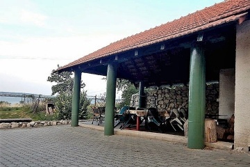 Chalupa u p�ehrady Nov� Ml�ny - Pavlov - CHKO P�lava