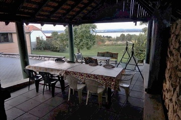 Chalupa u pehrady Nov Mlny - CHKO Plava