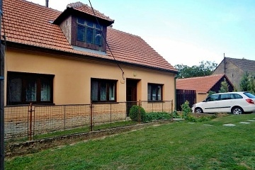 Chalupa u pehrady Nov Mlny - CHKO Plava