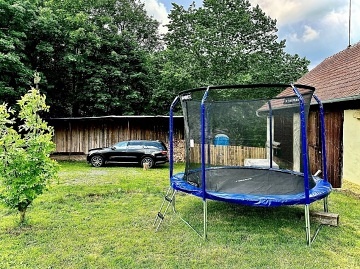 Chata s terasou a vivkou - Drahansk vrchovina