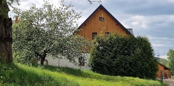 Chalupa Jesen�k u cyklostezky - L�zn� Lipov�