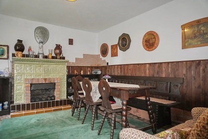 Chalupa u lesa - Kru�n� hory - hora Kl�novec