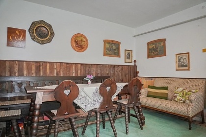 Chalupa u lesa - Kru�n� hory - hora Kl�novec