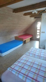 Chata terasa a baz�n - �esk� r�j a Krkono�e