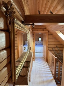 Wellness chalupa s kachlov�mi kamny - p�ehrada V�r