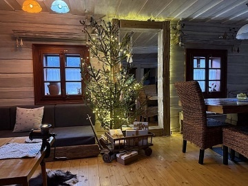 Wellness chalupa s kachlov�mi kamny - p�ehrada V�r