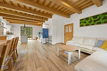 Wellness chalupa s baz�nem a kachlov�mi kamny