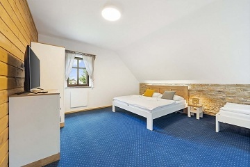 Wellness chalupa s baz�nem a kachlov�mi kamny