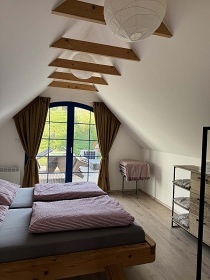 Chata u vinohradu - Dub�any - Slov�cko