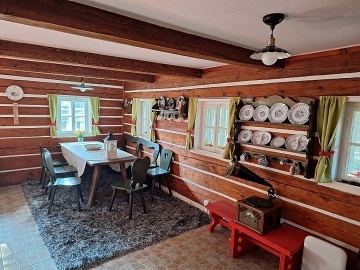 Roubenka a vinn� sklep - Adr�pa�sko-Teplick� sk�ly