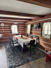 Roubenka a vinn� sklep - Adr�pa�sko-Teplick� sk�ly