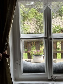 Roubenka a vinn� sklep - Adr�pa�sko-Teplick� sk�ly