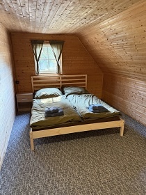 Roubenka a vinn� sklep - Adr�pa�sko-Teplick� sk�ly