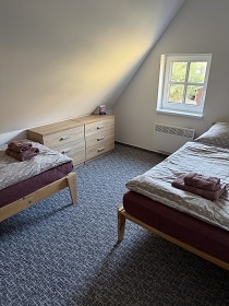 Roubenka a vinn� sklep - Adr�pa�sko-Teplick� sk�ly