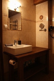 Wellness glamping v �dol� ���ky Ostru�n� - Su�ice