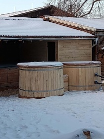 Wellness chalupa s v��ivkou a vyh��van�m sudem