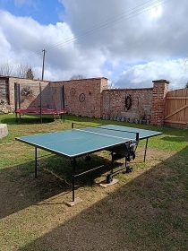 Wellness chalupa s baz�nem - v��ivka a koupac� sud