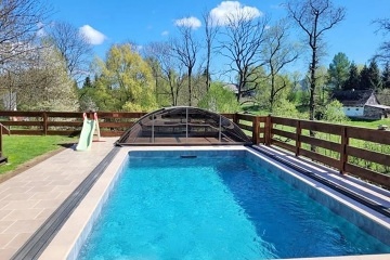 Rodinn� wellness chalupa a baz�n - Doln� Morava