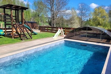 Rodinn� wellness chalupa a baz�n - Doln� Morava