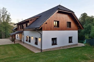 Rodinn� wellness chalupa a baz�n - Doln� Morava