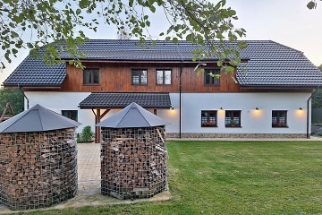 Rodinn� wellness chalupa a baz�n - Doln� Morava