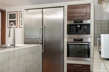 Chalupa s baz�nem - Venkovsk� usedlost Hlu��nsko