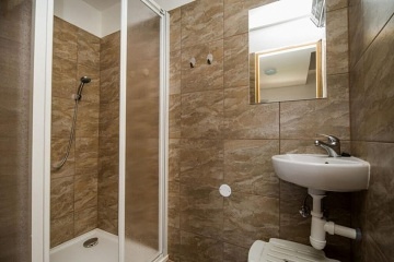 Chaty Host�nsk� vrchy - Slu�ovick� p�ehrada