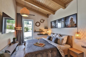 Luxusn� chata - vnit�n� baz�n - Babi��ino �dol�